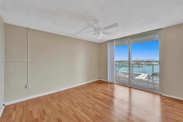 1351 NE Miami Gardens Dr 1604E, Miami, FL 33179