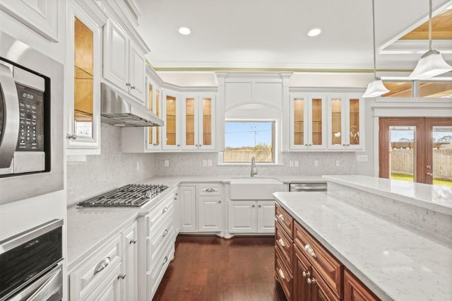 2910 Fortuna Drive, Katy, TX 77493