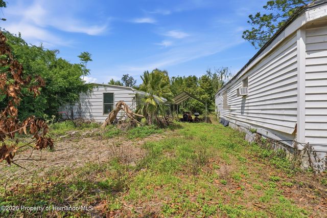 4267 Neff Lake Road, Brooksville, FL 34601