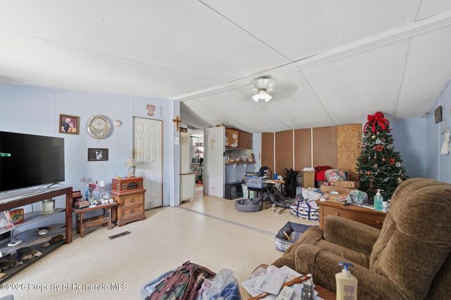 4267 Neff Lake Road, Brooksville, FL 34601