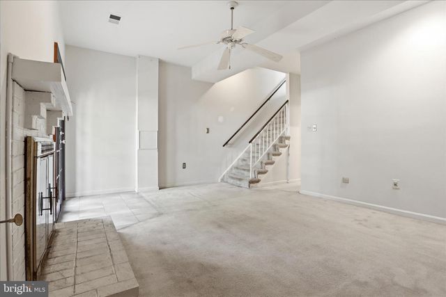 2701 FRANKLIN CT, Alexandria, VA 22302