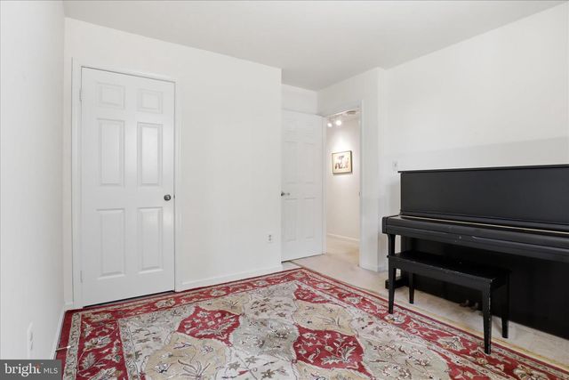 2701 FRANKLIN CT, Alexandria, VA 22302