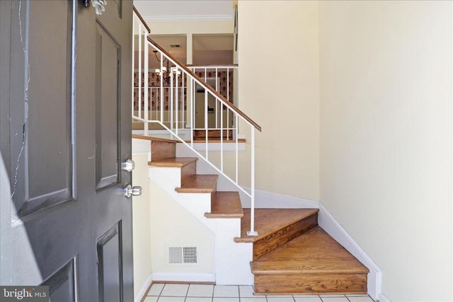 2701 FRANKLIN CT, Alexandria, VA 22302