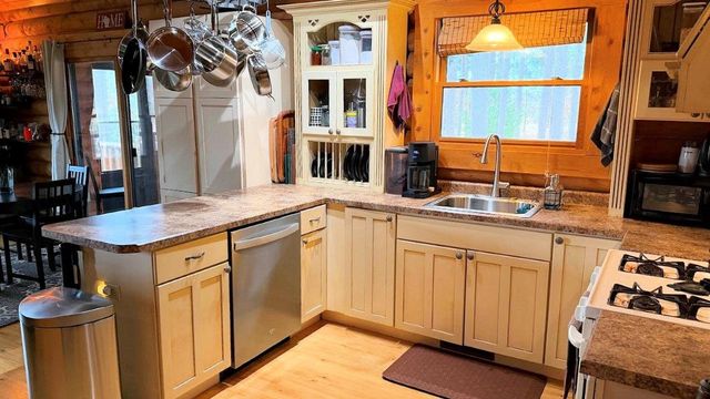 N6211 Cedar Cove Lane, Oxford, WI 53952