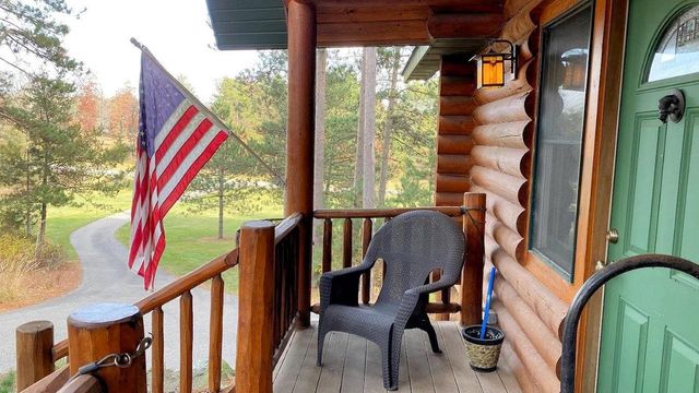 N6211 Cedar Cove Lane, Oxford, WI 53952