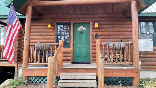N6211 Cedar Cove Lane, Oxford, WI 53952