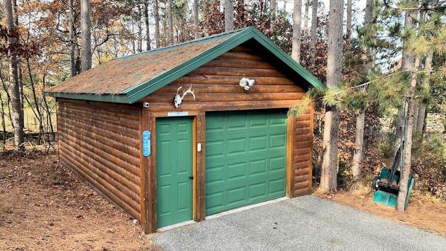 N6211 Cedar Cove Lane, Oxford, WI 53952
