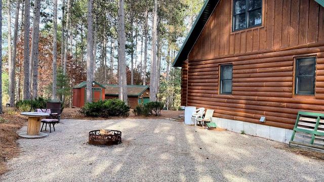 N6211 Cedar Cove Lane, Oxford, WI 53952