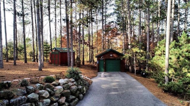 N6211 Cedar Cove Lane, Oxford, WI 53952
