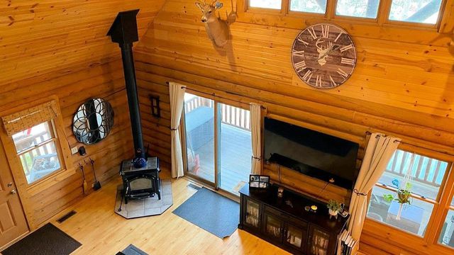 N6211 Cedar Cove Lane, Oxford, WI 53952