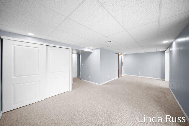 2440 E Collier Avenue SE, Grand Rapids, MI 49546