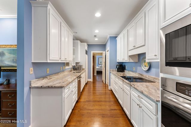1904 Brewton Court, Wilmington, NC 28403