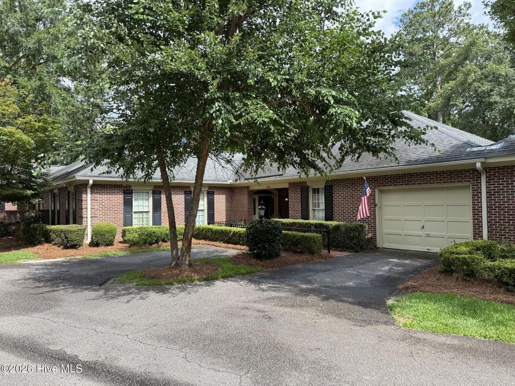 1904 Brewton Court, Wilmington, NC 28403