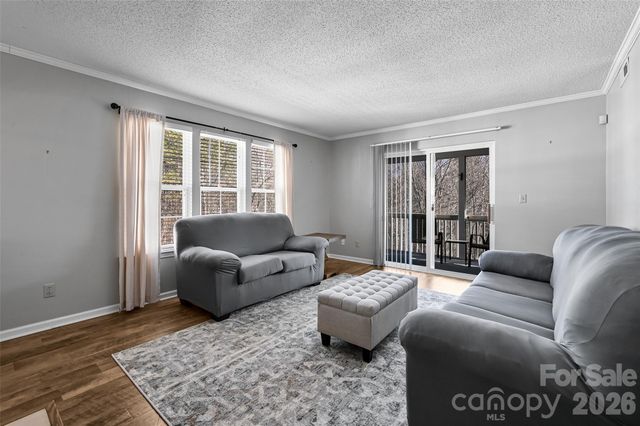 4102 Marble Way, Asheville, NC 29906