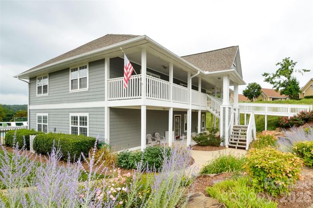 4102 Marble Way, Asheville, NC 29906