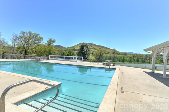 4102 Marble Way, Asheville, NC 29906