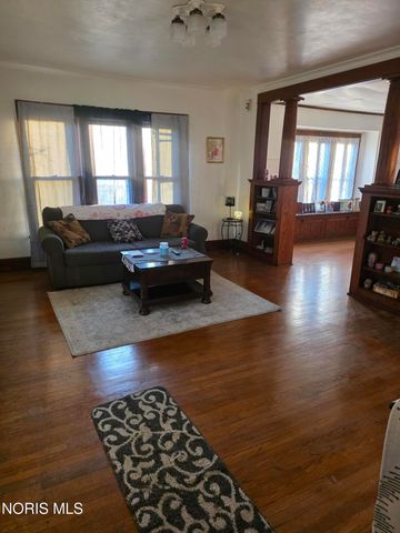 838 S Erie Street, Toledo, OH 43609