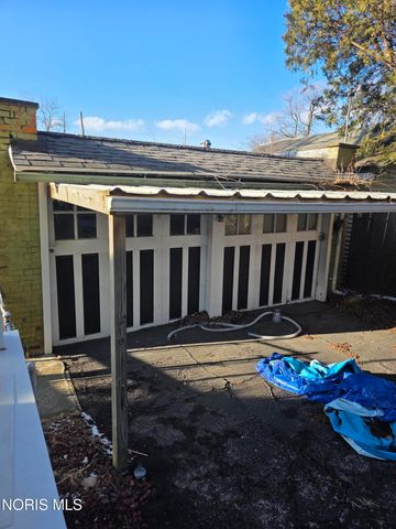 838 S Erie Street, Toledo, OH 43609