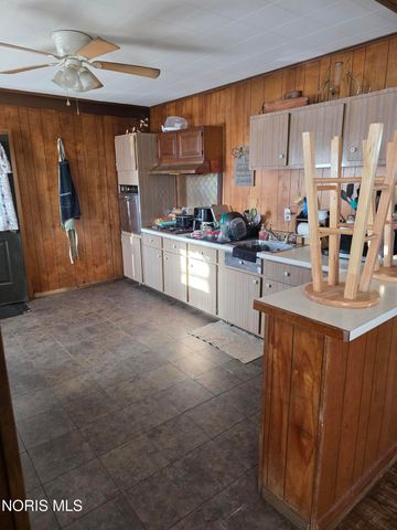 838 S Erie Street, Toledo, OH 43609