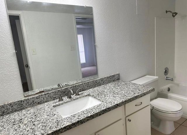 3900 Woodchase Drive 144, Houston, TX 77042