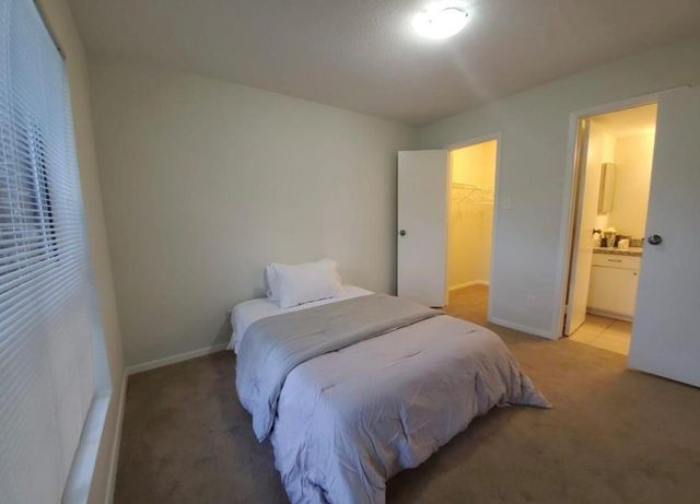 3900 Woodchase Drive 144, Houston, TX 77042