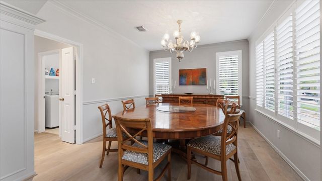 34 Candle Pine Place, The Woodlands, TX 77381