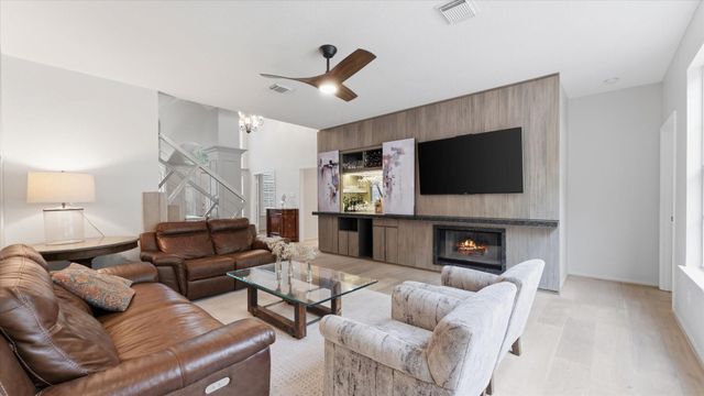34 Candle Pine Place, The Woodlands, TX 77381