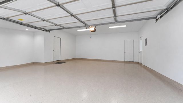 34 Candle Pine Place, The Woodlands, TX 77381