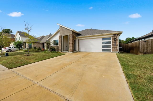 2008 Apalis Drive, Denton, TX 76205