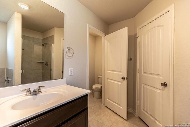 2918 LINDENWOOD RUN, San Antonio, TX 78245