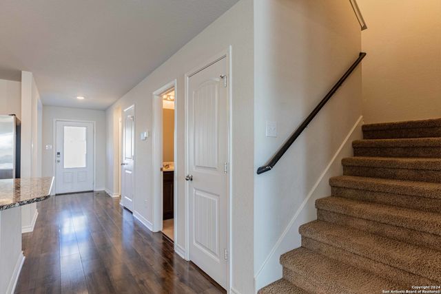 2918 LINDENWOOD RUN, San Antonio, TX 78245