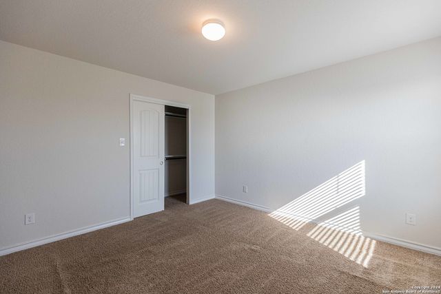 2918 LINDENWOOD RUN, San Antonio, TX 78245