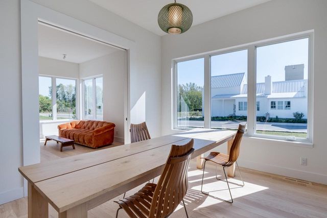 4043 Serenbe Street, Middleton, WI 53562