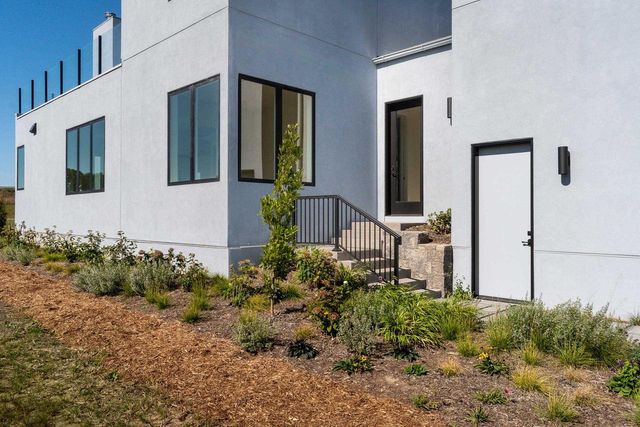 4043 Serenbe Street, Middleton, WI 53562