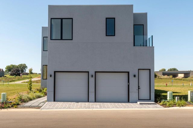 4043 Serenbe Street, Middleton, WI 53562