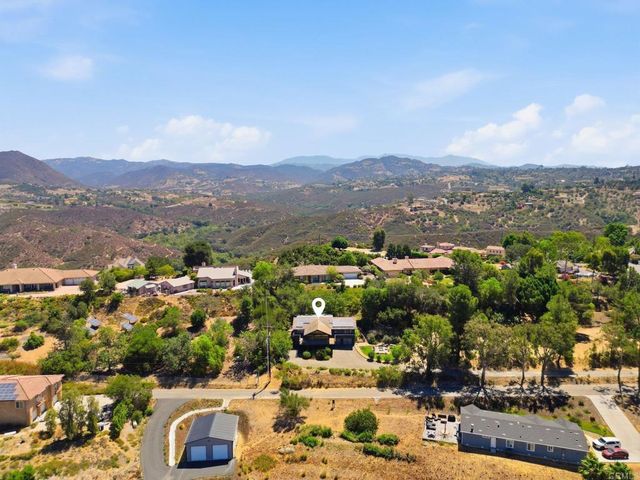 1866 Santa Margarita, Fallbrook, CA 92028