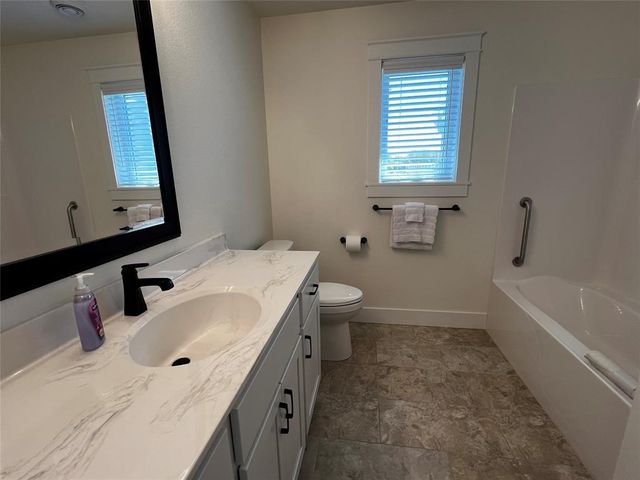 5532 Cottage Lane, Eau Claire, WI 54701