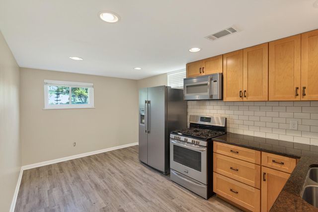 12010 Highway 55, Plymouth, MN 55441