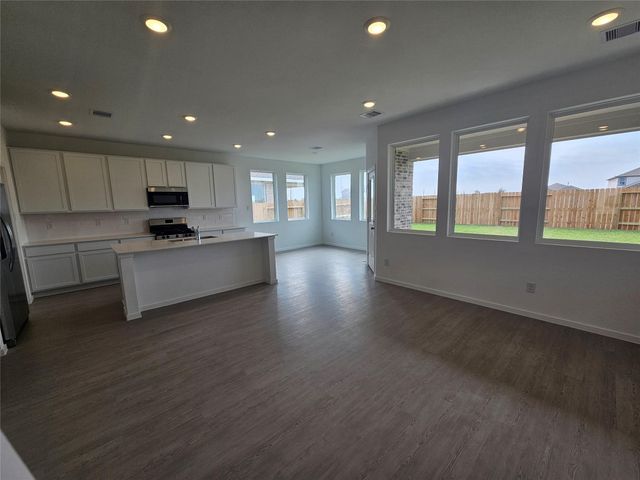 16303 Chestnut Haven Drive, Hockley, TX 77447