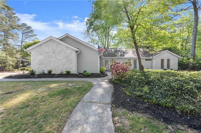 4380 Oak Lane, Marietta, GA 30062