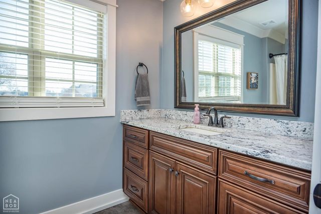 176 county road 107, Jonesboro, AR 72404