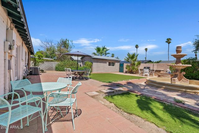 404 E PALM Street, Litchfield Park, AZ 85340