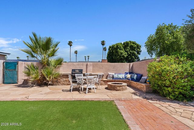 404 E PALM Street, Litchfield Park, AZ 85340