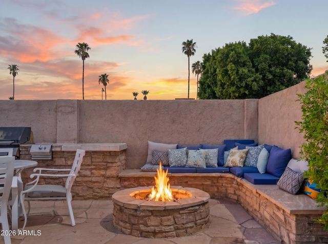 404 E PALM Street, Litchfield Park, AZ 85340