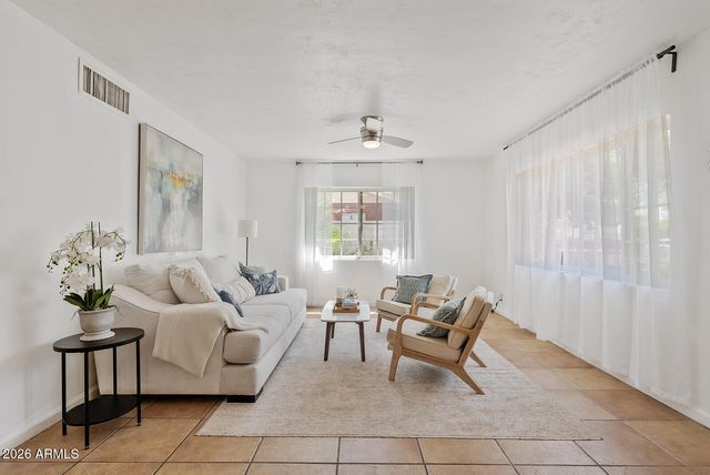 404 E PALM Street, Litchfield Park, AZ 85340