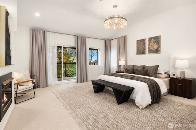 12311 87th Court NE, Kirkland, WA 98034