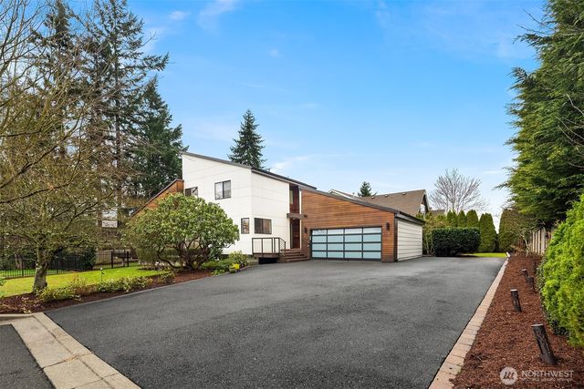 12311 87th Court NE, Kirkland, WA 98034