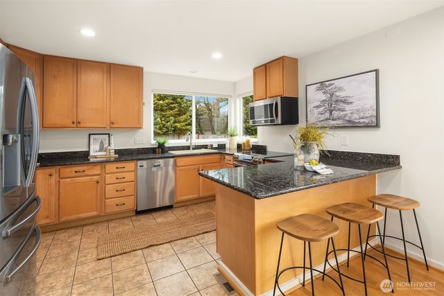 12311 87th Court NE, Kirkland, WA 98034