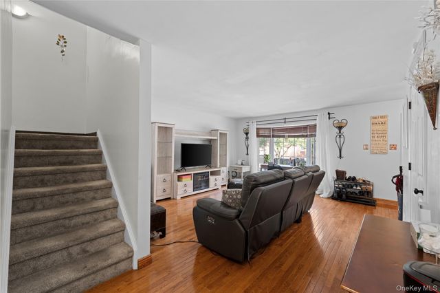288 Cypress Avenue, Bronx, NY 10454