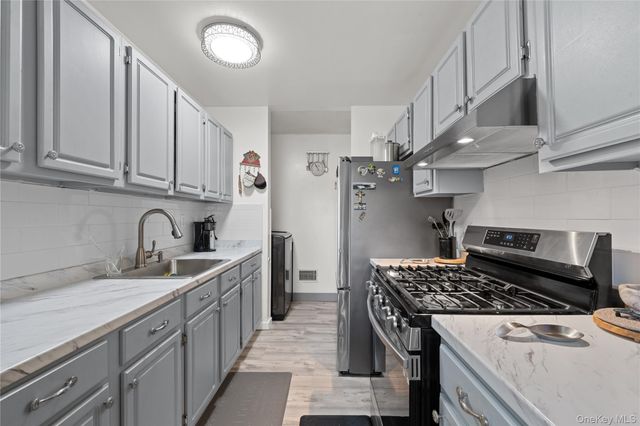 288 Cypress Avenue, Bronx, NY 10454